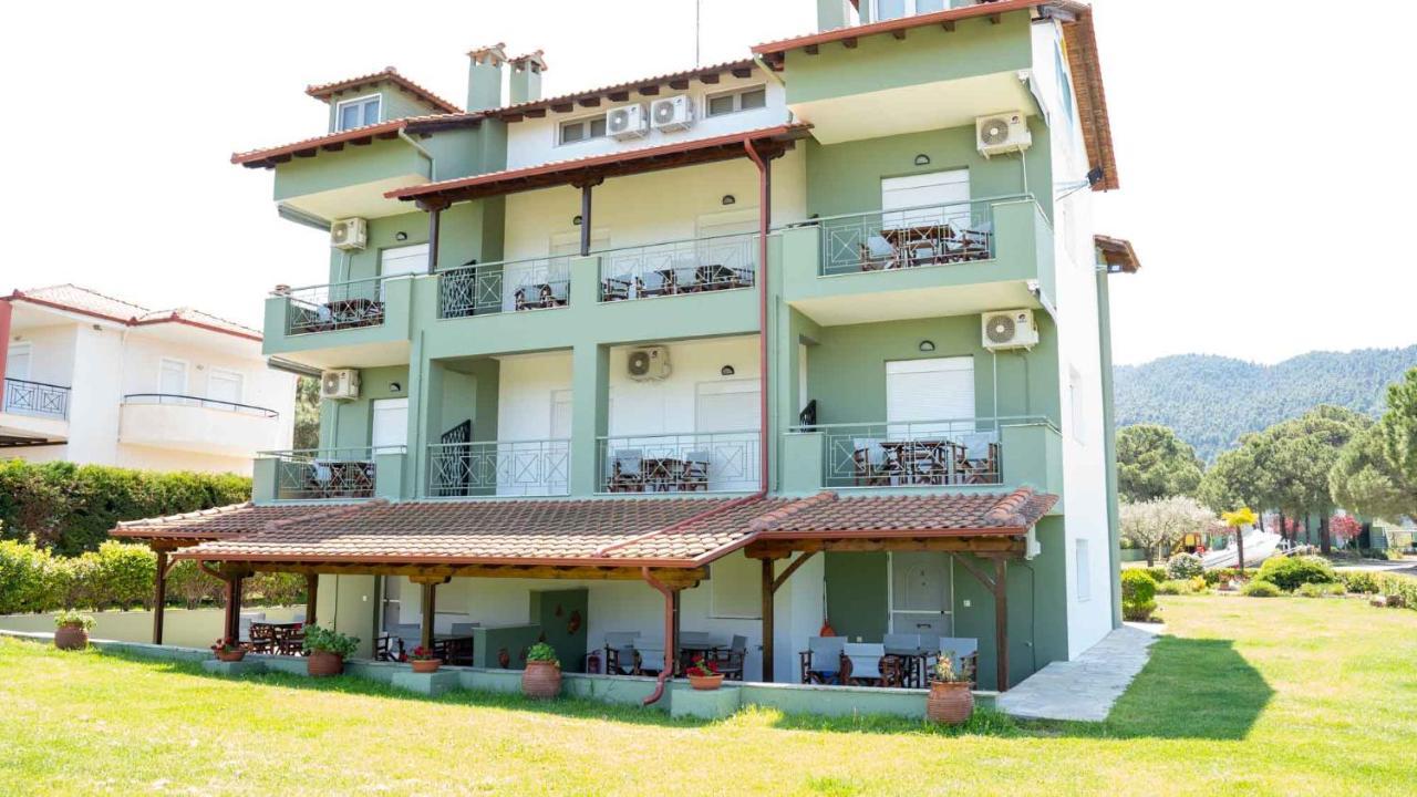 Alexandros Hotel Apartments Vourvourou Bagian luar foto