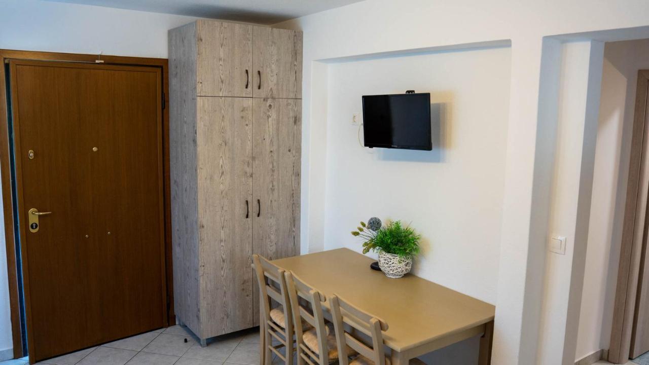 Alexandros Hotel Apartments Vourvourou Bagian luar foto
