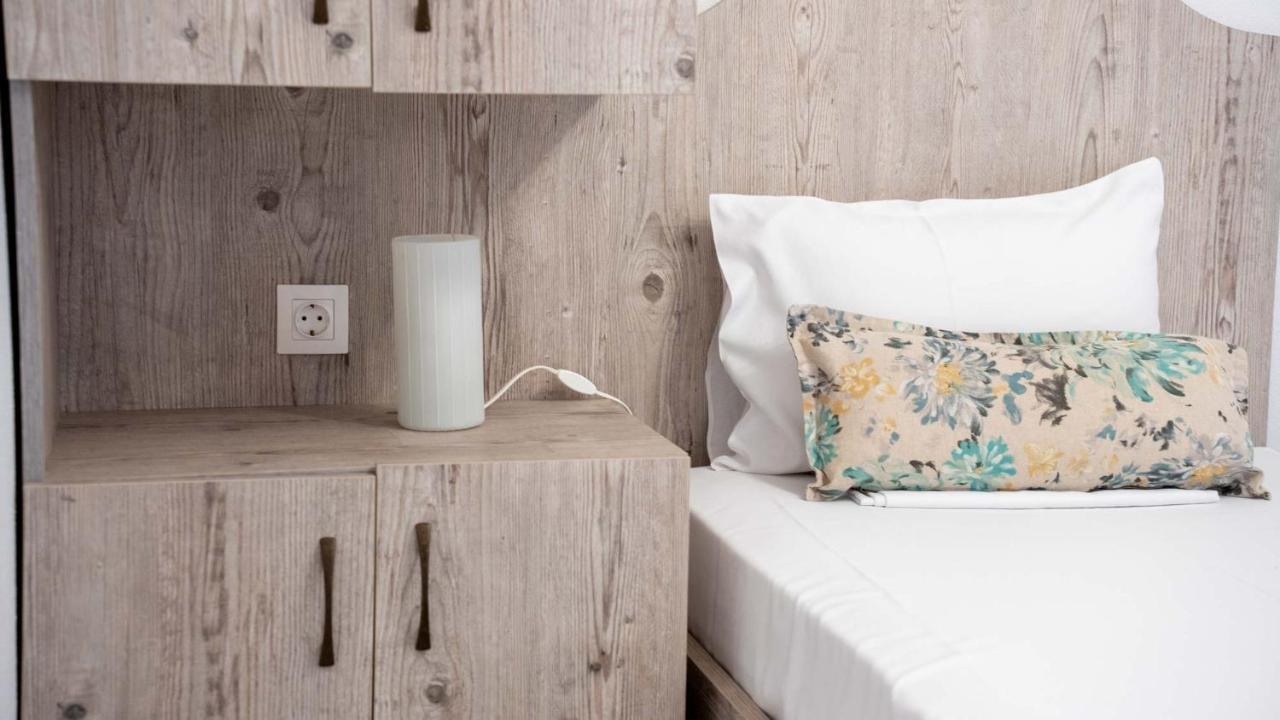 Alexandros Hotel Apartments Vourvourou Bagian luar foto