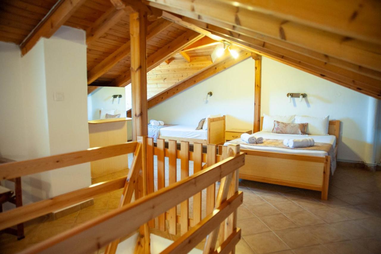 Alexandros Hotel Apartments Vourvourou Bagian luar foto