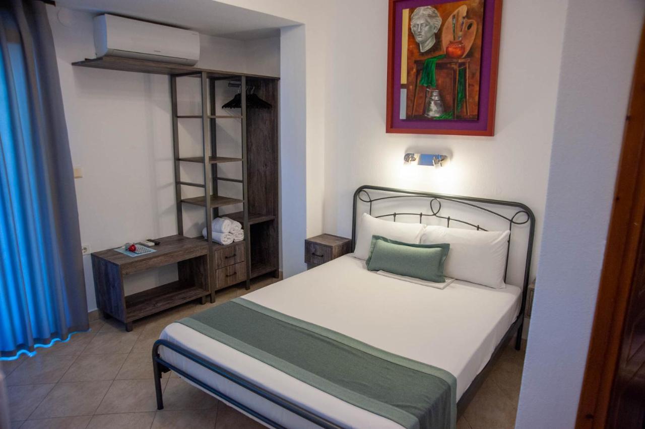 Alexandros Hotel Apartments Vourvourou Bagian luar foto