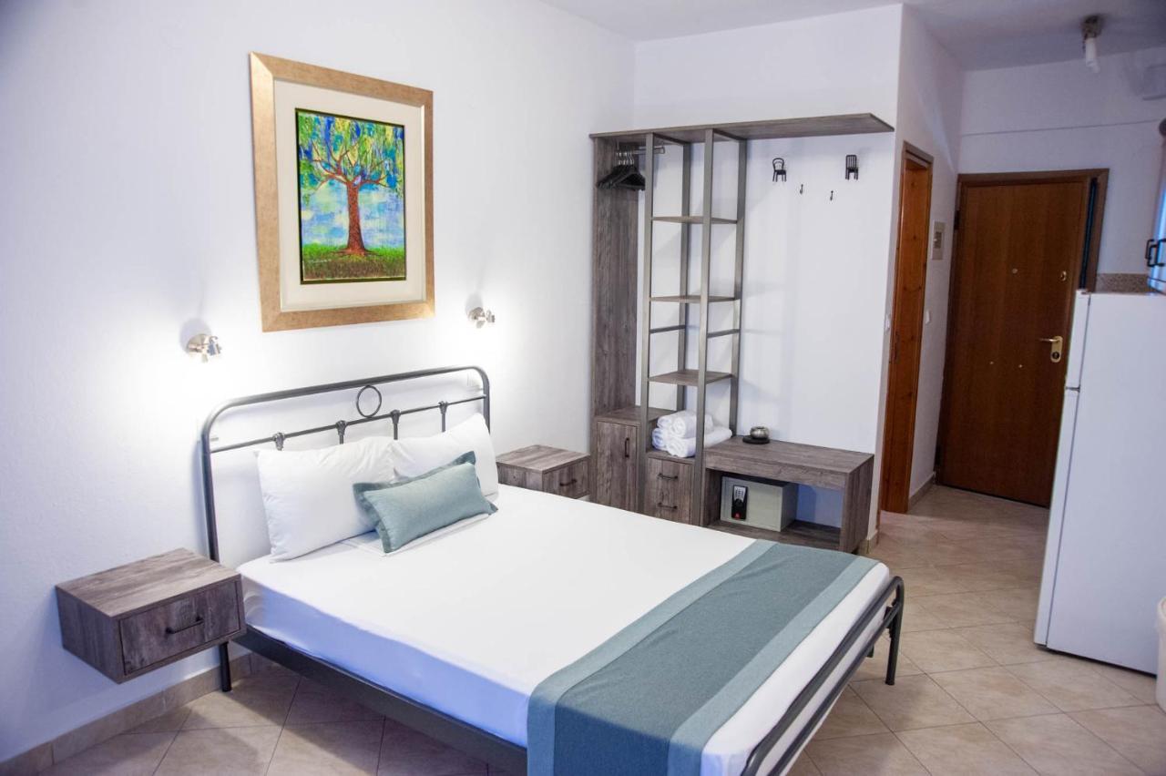 Alexandros Hotel Apartments Vourvourou Bagian luar foto