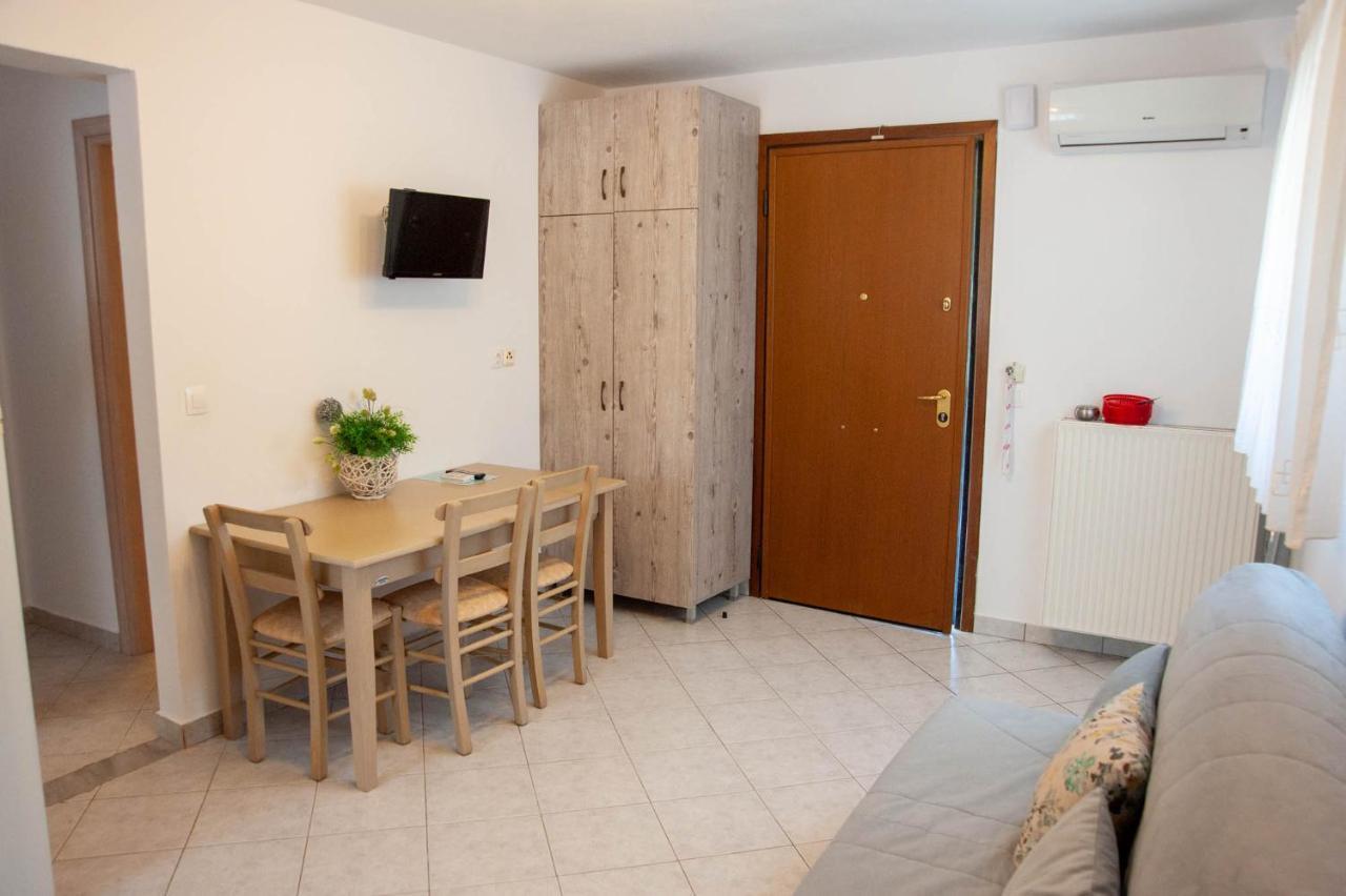 Alexandros Hotel Apartments Vourvourou Bagian luar foto