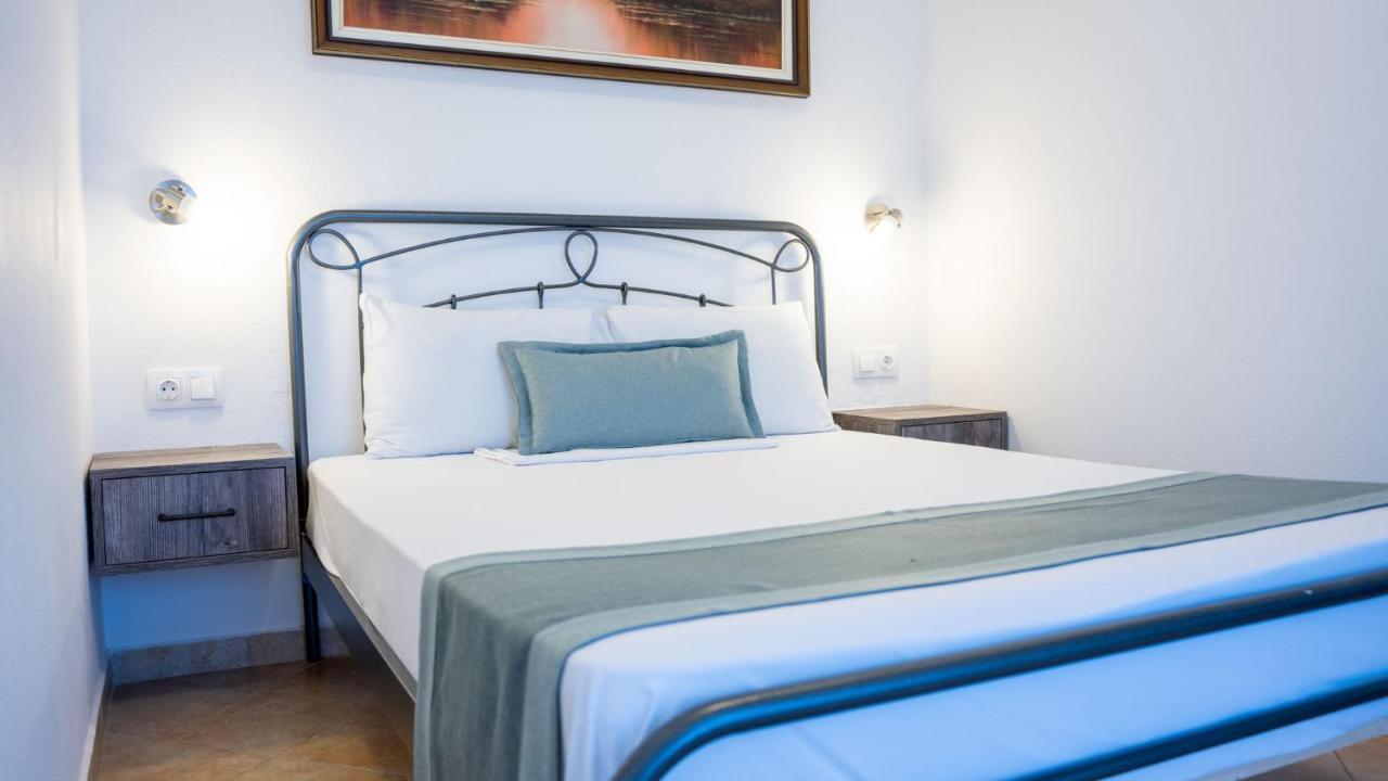 Alexandros Hotel Apartments Vourvourou Bagian luar foto