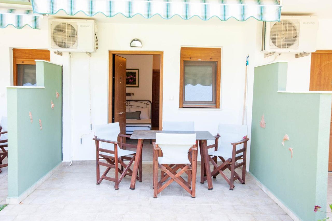 Alexandros Hotel Apartments Vourvourou Bagian luar foto