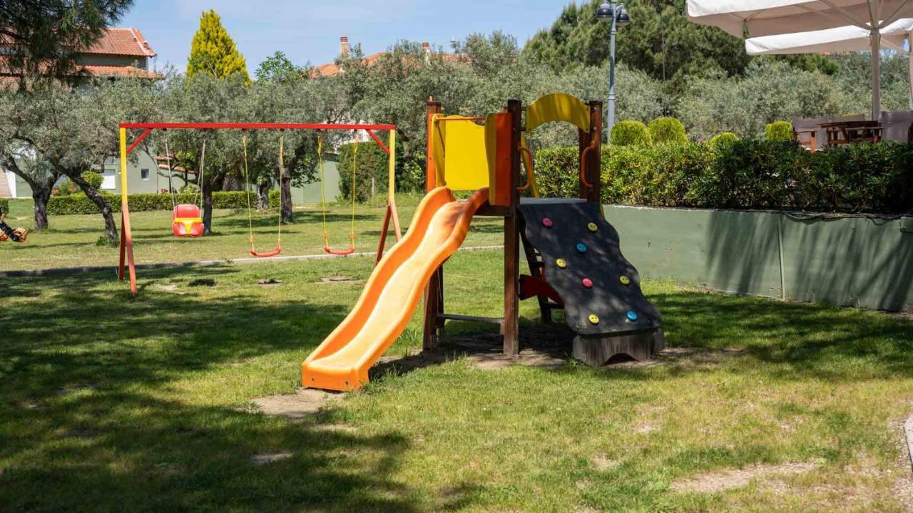 Alexandros Hotel Apartments Vourvourou Bagian luar foto